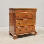 678000 Chest of drawers
